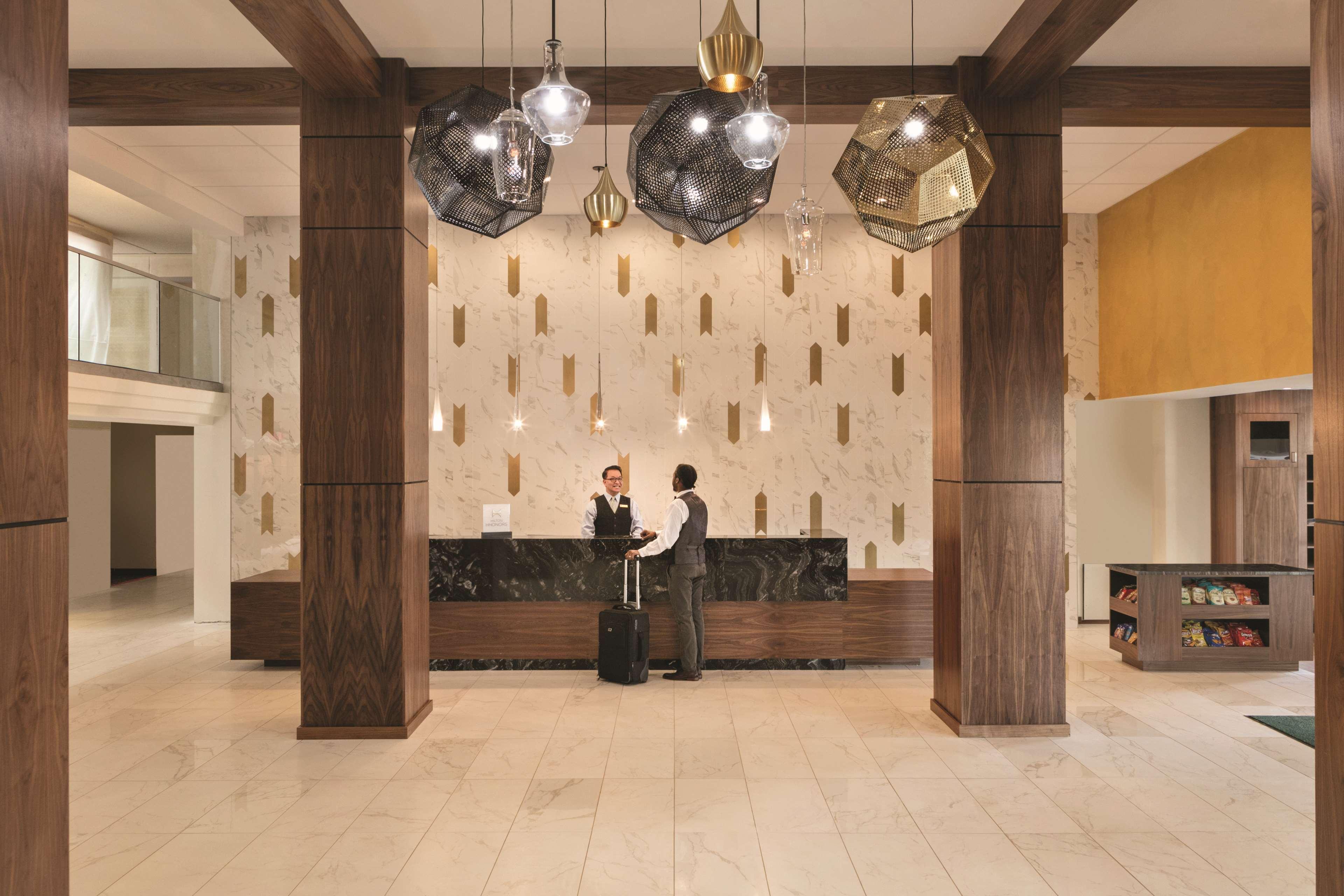 Embassy Suites By Hilton Richmond Dumbarton Exterior foto