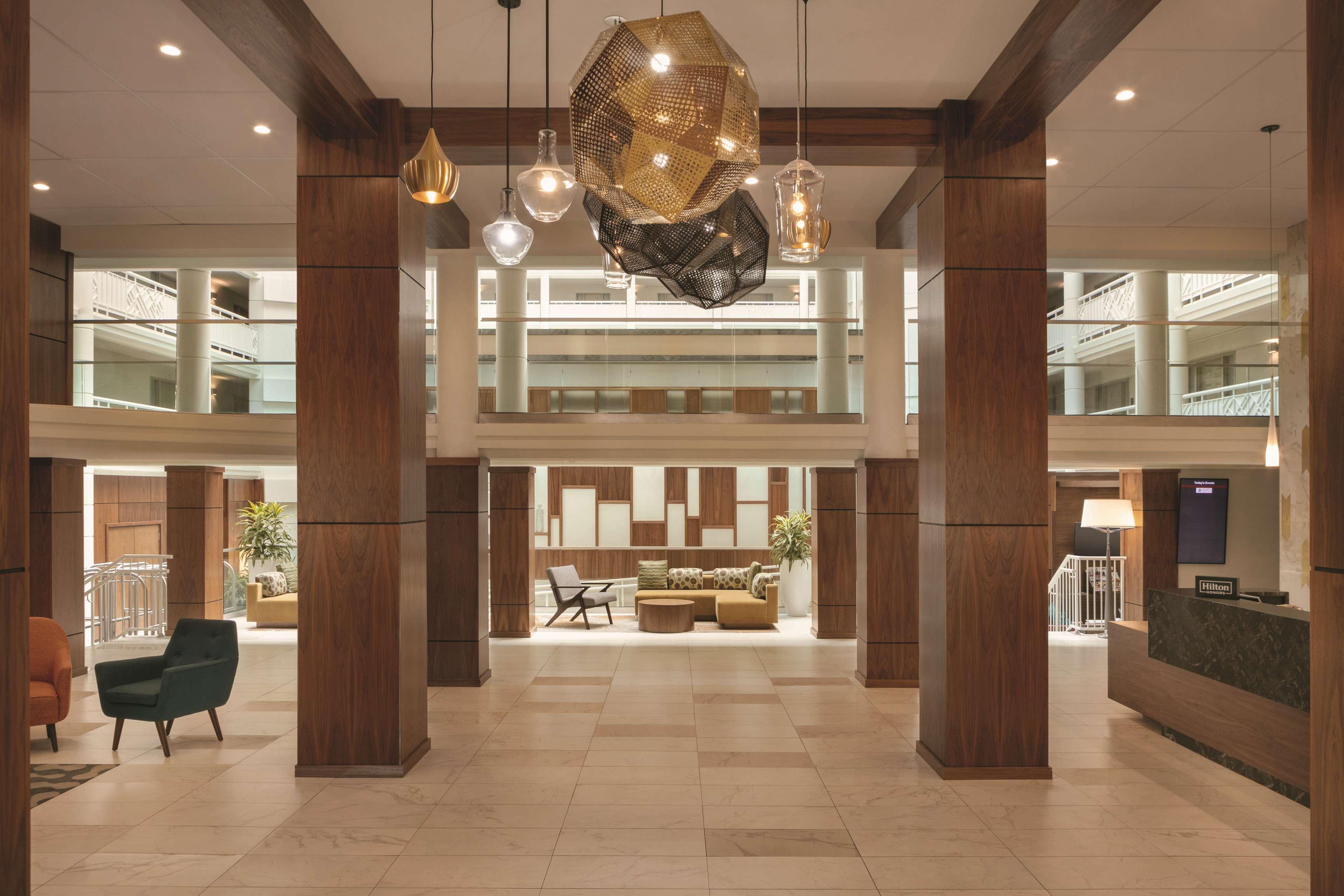Embassy Suites By Hilton Richmond Dumbarton Exterior foto